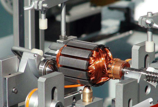 西安西瑪電機(jī)轉(zhuǎn)子動平衡試驗。 西安西瑪電機(jī)轉(zhuǎn)子動平衡試驗。